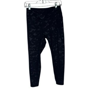 ZYIA Women’s Black Luxe High Rise Battleship  Camouflage Leggings. Size 8-10.